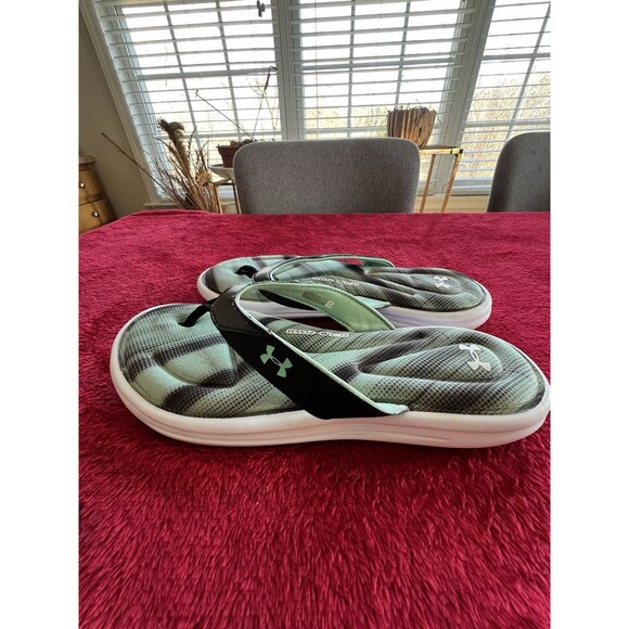 Under Armour 4D Foam  Flip Flop Sandals Women's US Size 8 Green And Black - Picture 2 of 6